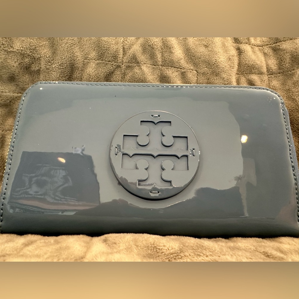 Tory Burch Wallet